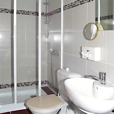 Konsul Hotel 3*