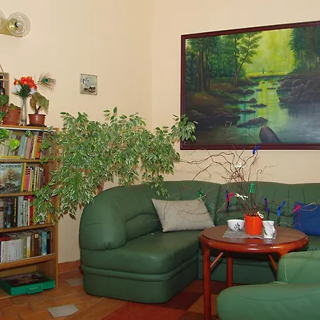 Hotel Konsul 3*